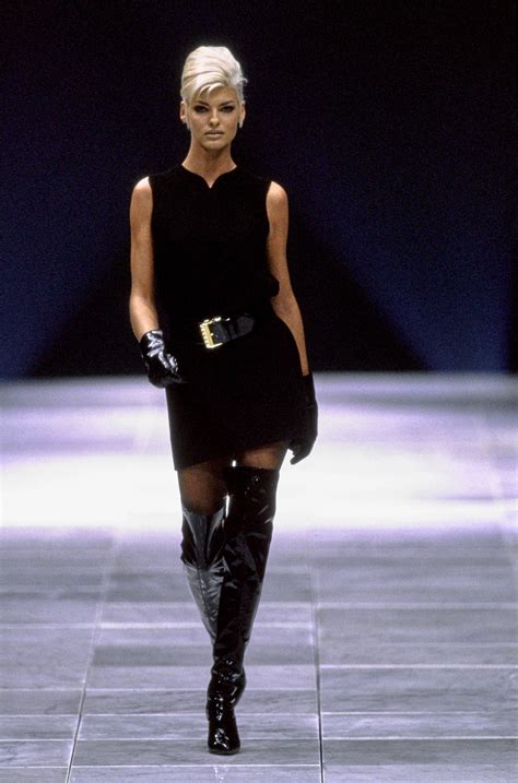 versace fall 1991 freedom how|versace fall 1991 collection.